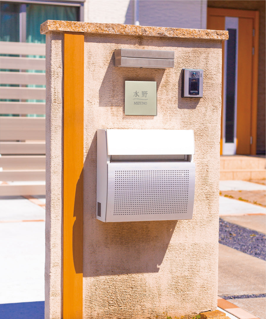 タイル表札 144ミリ 西海岸風